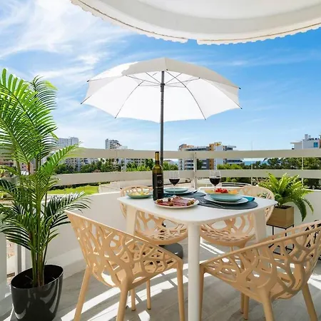 Apartament Front *