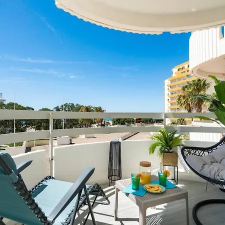 Apartament Front