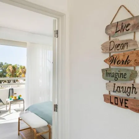 Apartament Front *